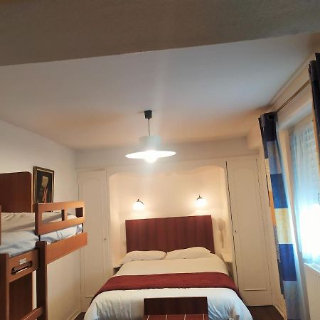 Hotel Le Postillon Pau Ngoại thất bức ảnh