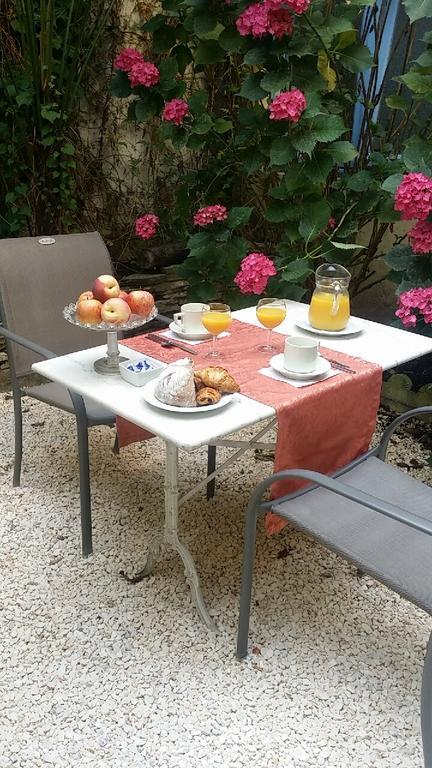 Hotel Le Postillon Pau Ngoại thất bức ảnh