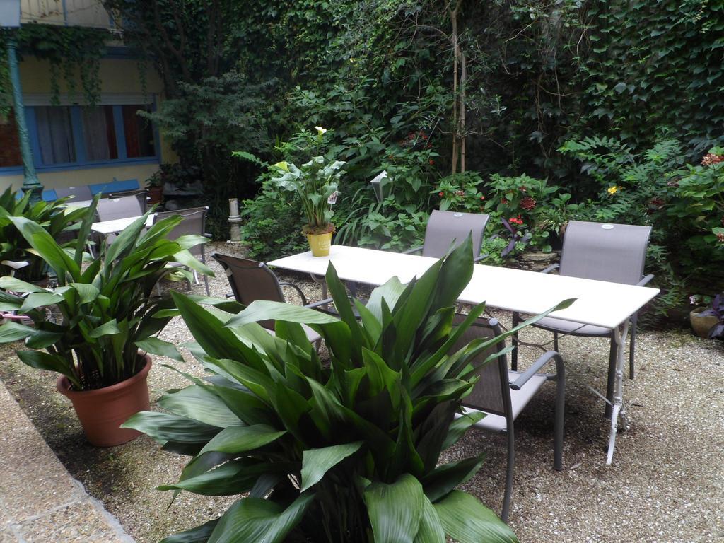 Hotel Le Postillon Pau Ngoại thất bức ảnh