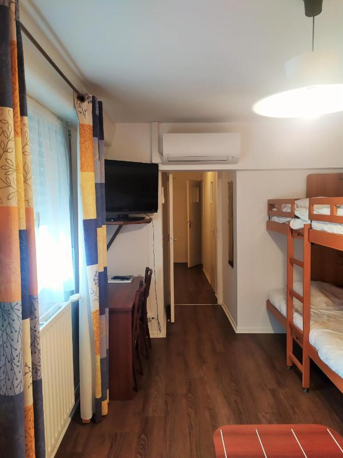 Hotel Le Postillon Pau Ngoại thất bức ảnh